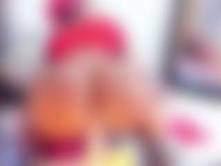 Laura Saenz's Live Sex Cam Show