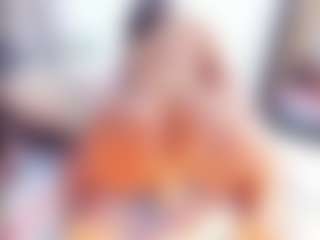 Laura Saenz's Live Sex Cam Show