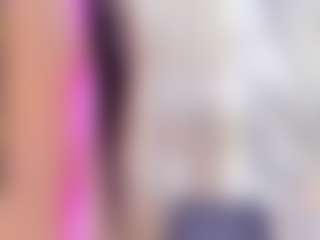 Laura Saenz's Live Sex Cam Show