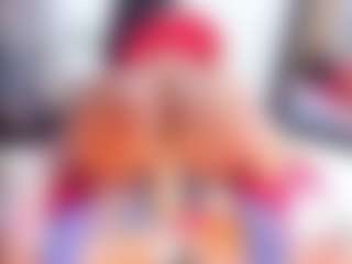Laura Saenz's Live Sex Cam Show