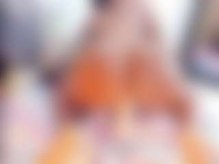 Laura Saenz's Live Sex Cam Show