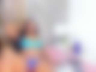 Laura Saenz's Live Sex Cam Show