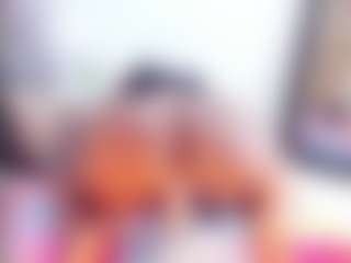 Laura Saenz's Live Sex Cam Show
