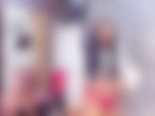 Laura Saenz's Live Sex Cam Show