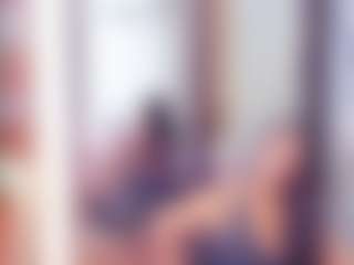 Laura Saenz's Live Sex Cam Show