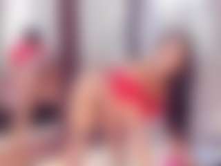 Laura Saenz's Live Sex Cam Show