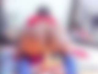 Laura Saenz's Live Sex Cam Show