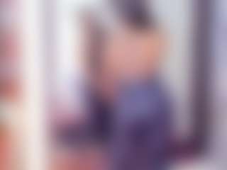 Laura Saenz's Live Sex Cam Show