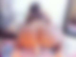Laura Saenz's Live Sex Cam Show