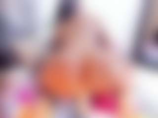 Laura Saenz's Live Sex Cam Show