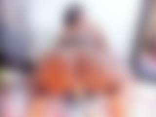 Laura Saenz's Live Sex Cam Show