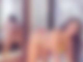 Laura Saenz's Live Sex Cam Show