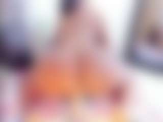 Laura Saenz's Live Sex Cam Show