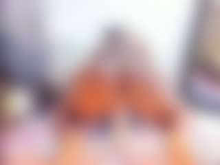 Laura Saenz's Live Sex Cam Show