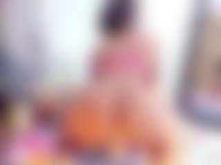 Laura Saenz's Live Sex Cam Show