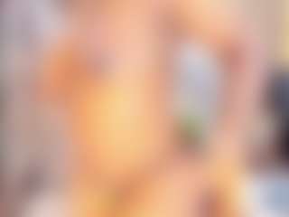 Laura Saenz's Live Sex Cam Show
