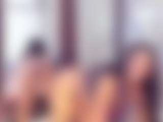 Laura Saenz's Live Sex Cam Show