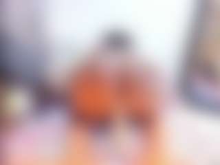 Laura Saenz's Live Sex Cam Show