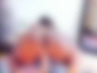 Laura Saenz's Live Sex Cam Show