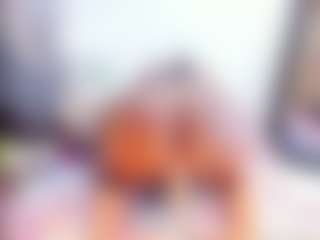 Laura Saenz's Live Sex Cam Show