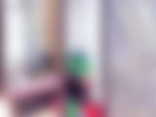 Laura Saenz's Live Sex Cam Show