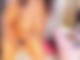 Laura Saenz's Live Sex Cam Show