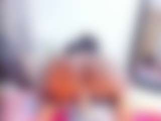 Laura Saenz's Live Sex Cam Show