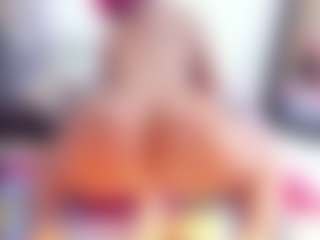 Laura Saenz's Live Sex Cam Show