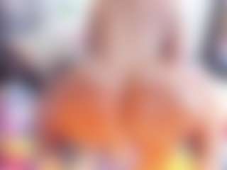 Laura Saenz's Live Sex Cam Show