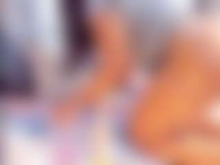 Laura Saenz's Live Sex Cam Show