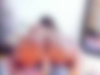 Laura Saenz's Live Sex Cam Show
