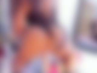 Laura Saenz's Live Sex Cam Show