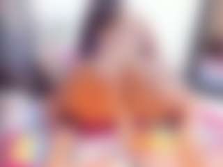 Laura Saenz's Live Sex Cam Show