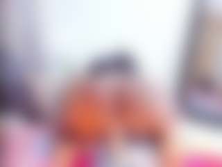 Laura Saenz's Live Sex Cam Show