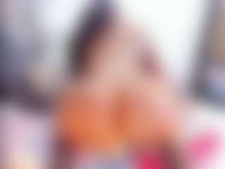 Laura Saenz's Live Sex Cam Show