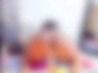 Laura Saenz's Live Sex Cam Show