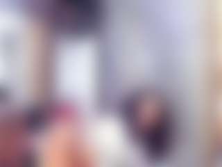Laura Saenz's Live Sex Cam Show