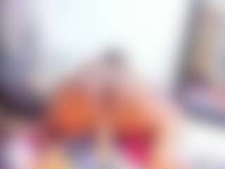 Laura Saenz's Live Sex Cam Show