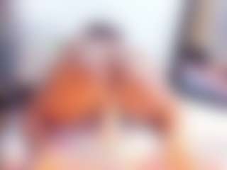 Laura Saenz's Live Sex Cam Show