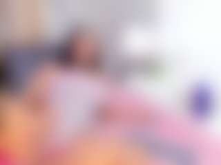 Laura Saenz's Live Sex Cam Show