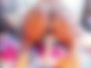 Laura Saenz's Live Sex Cam Show