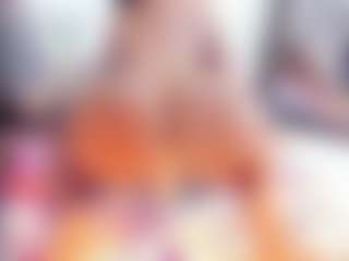 Laura Saenz's Live Sex Cam Show