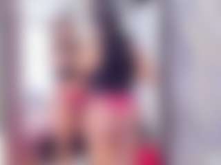 Laura Saenz's Live Sex Cam Show