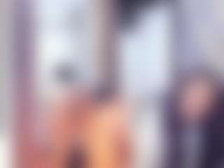 Laura Saenz's Live Sex Cam Show