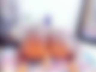 Live cam show with Laura Saenz - Ebony on madthumbs | colombia