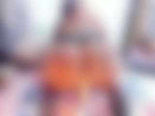 Live cam show with Laura Saenz - Shaved on Free Soda