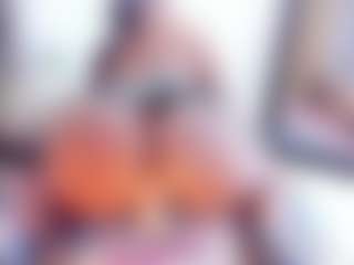 Laura Saenz's Live Sex Cam Show