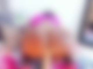 Laura Saenz's Live Sex Cam Show