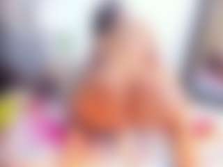 Laura Saenz's Live Sex Cam Show