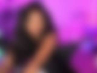 Live cam show with OTC ZIA - Gamer Ebony on Camming Site